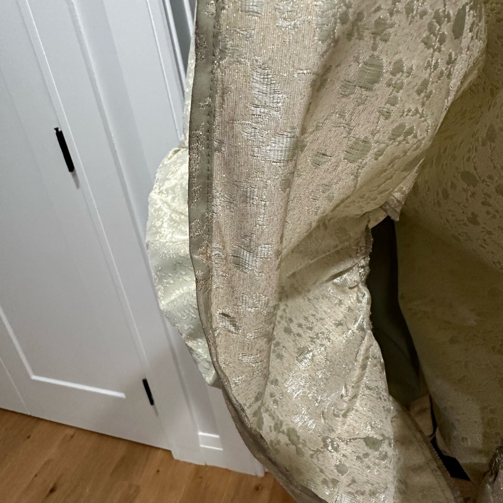 V. Chapman The Avery Dress in Sage Duchess - Picture 4 of 10